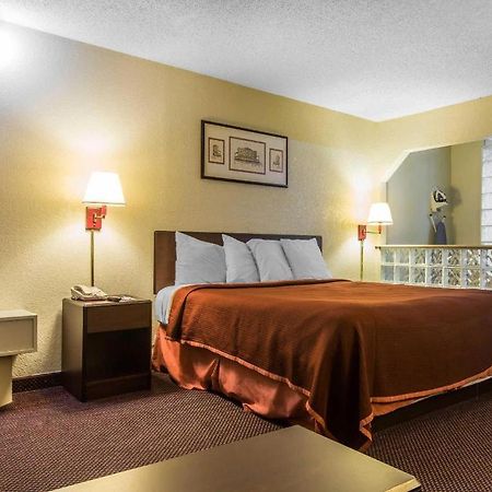 Rodeway Inn Marietta Extérieur photo